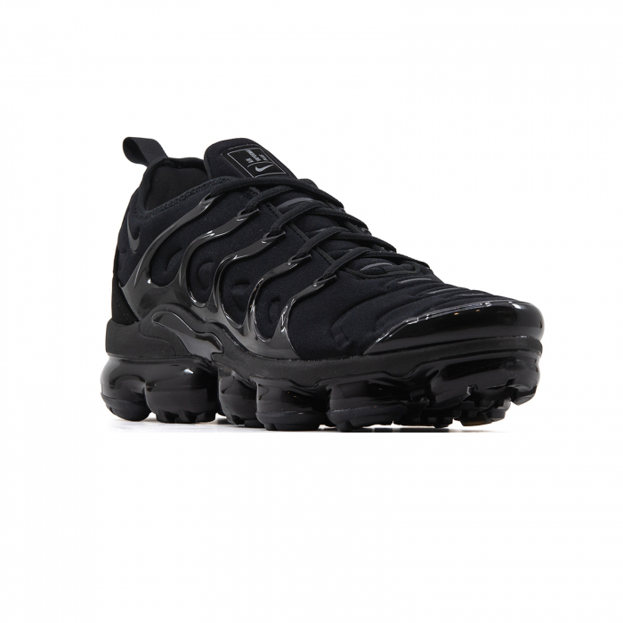 AIR VAPORMAX PLUS [3]