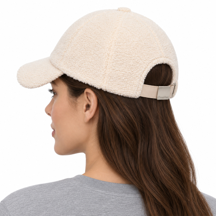 ALL OVER SHERPA W PATCH CAP [2]