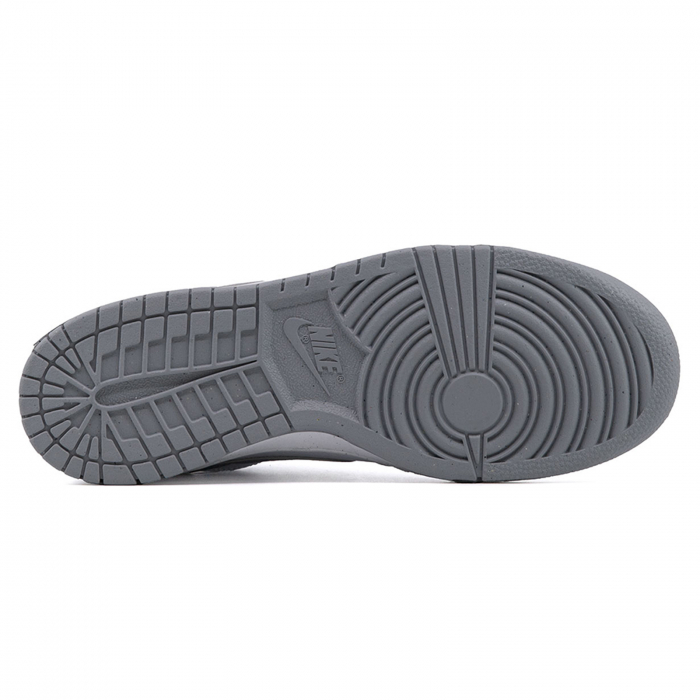 Big Nike Low [5]