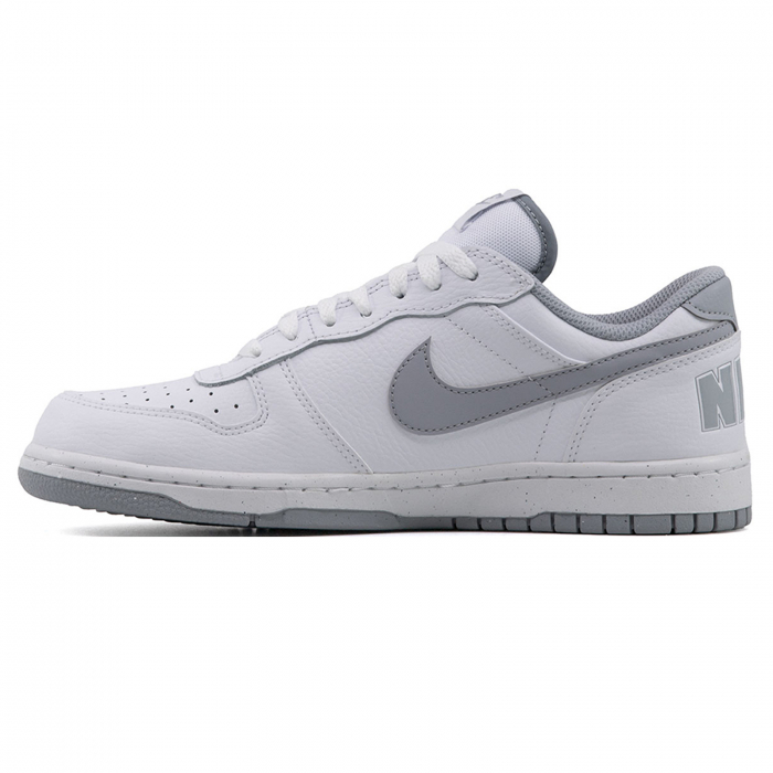 Big Nike Low [2]