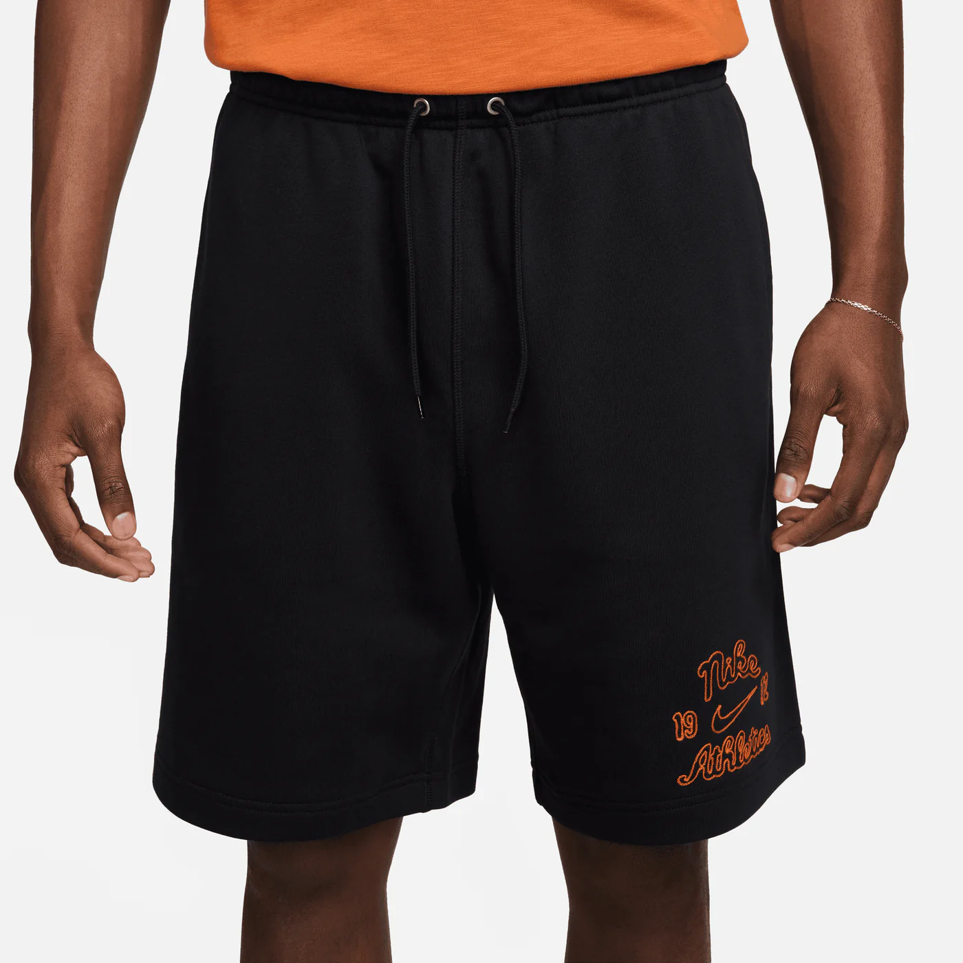 M NK CLUB FT SHORT VRSTY [1]