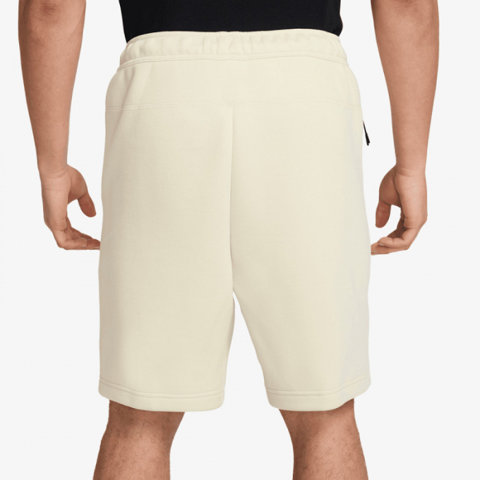 M NK TECH FLC SHORT [2]