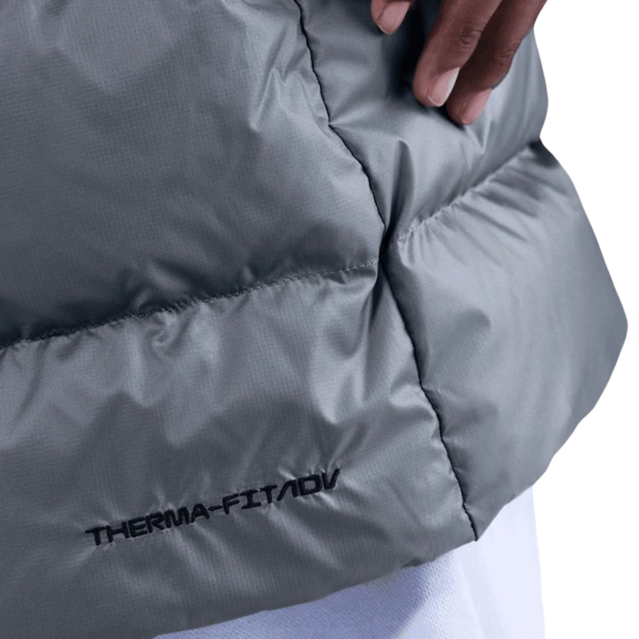 M NK WINDRUNNER STMNT PRKA DWN [4]