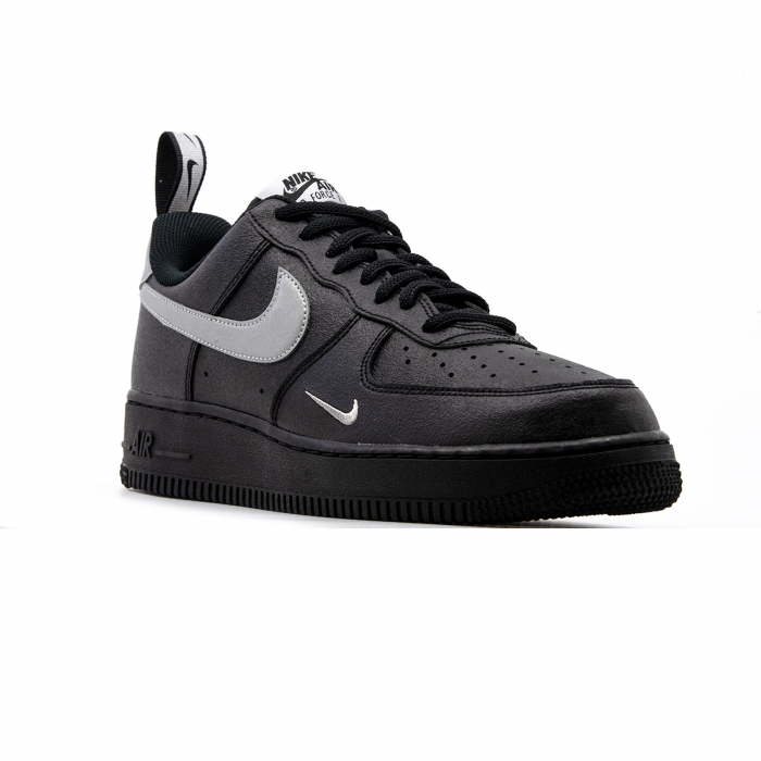 NIKE AIR FORCE 1 '07 LV8 UT TU [3]