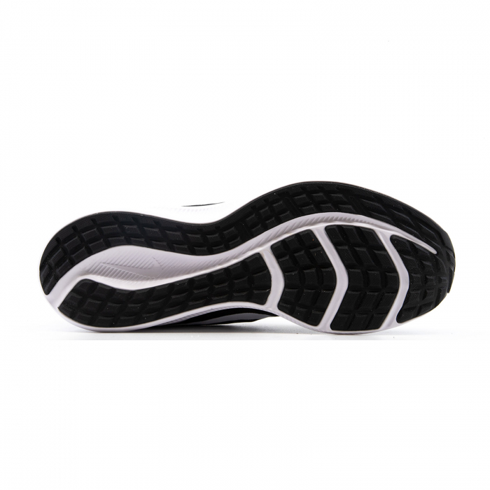 Nike Downshifter 10 Gs [4]