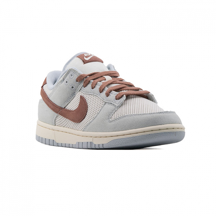 Dunk Low Retro SE 2 [4]