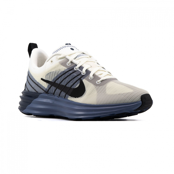 Nike Lunar Roam [3]
