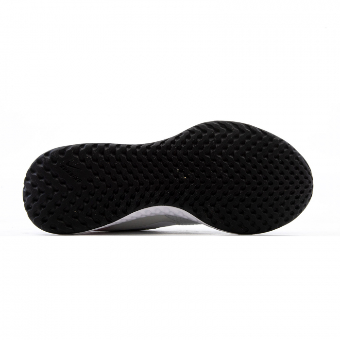 Nike Revolution 5 Gs [4]