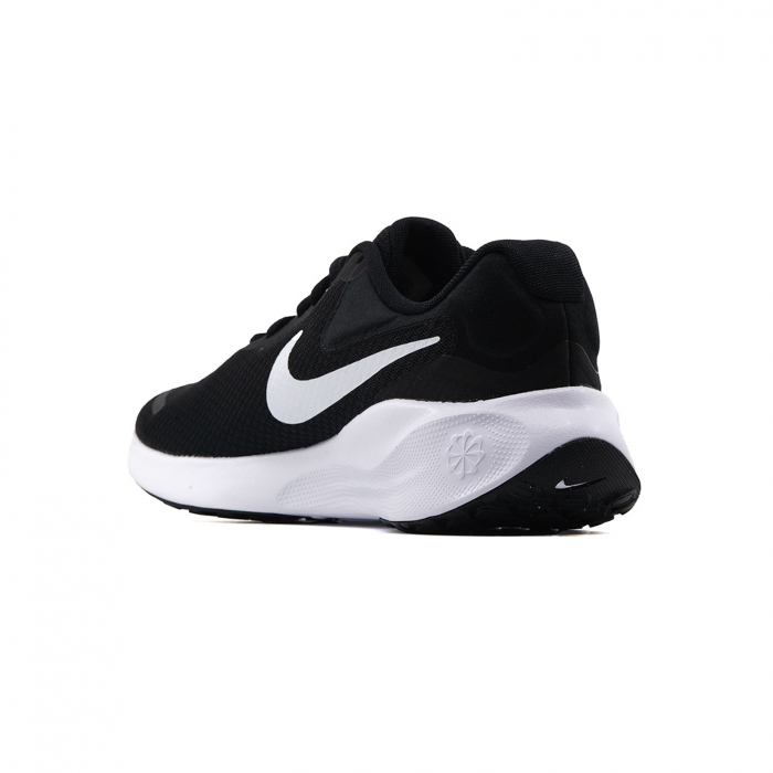 Nike Revolution 7 [4]