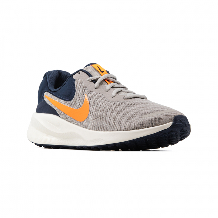 Nike Revolution 7 [3]