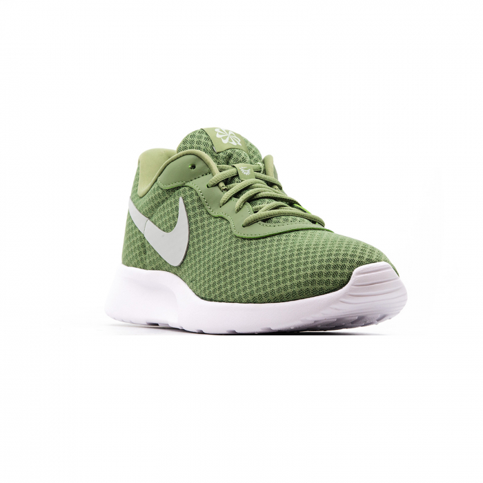 NIKE TANJUN FLYEASE [3]