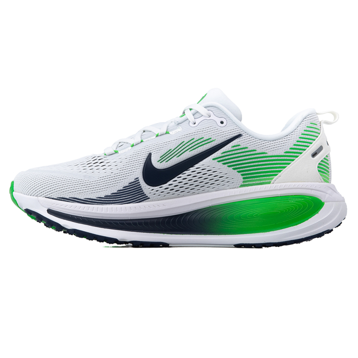 NIKE VOMERO 18 [2]