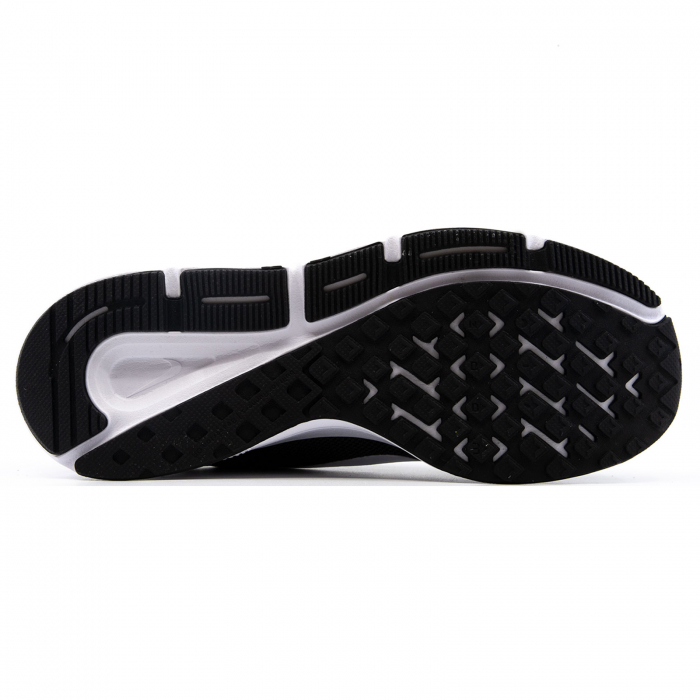 nike zoom span 3 amazon