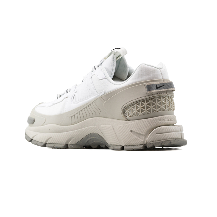 NIKE ZOOM VOMERO ROAM [4]