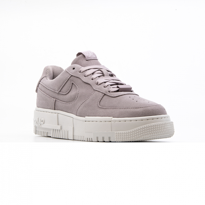 W Af1 Pixel [3]