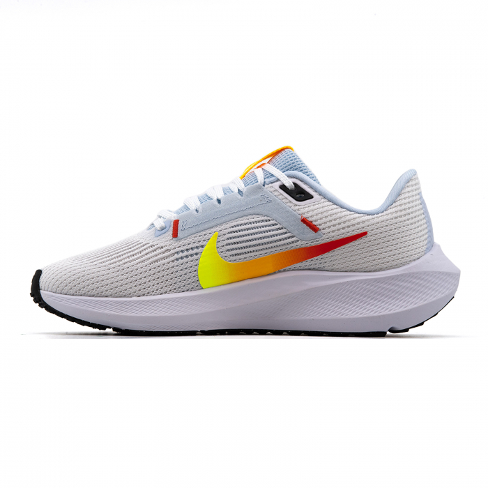 W AIR ZOOM PEGASUS 40 [2]