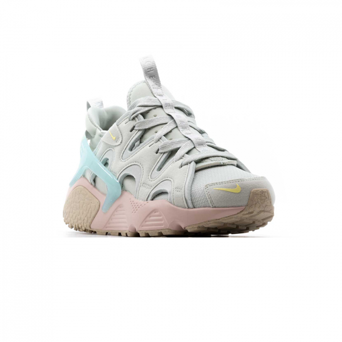 W Nike Air Huarache Craft [3]