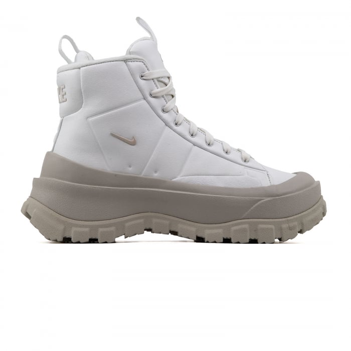 Nike Blazer Roam Mid [1]