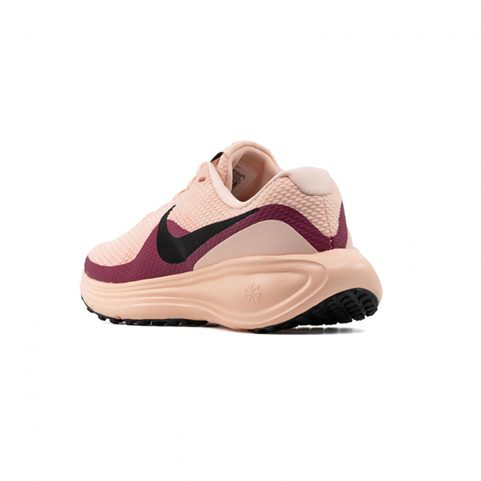 Nike Revolution 8 [4]