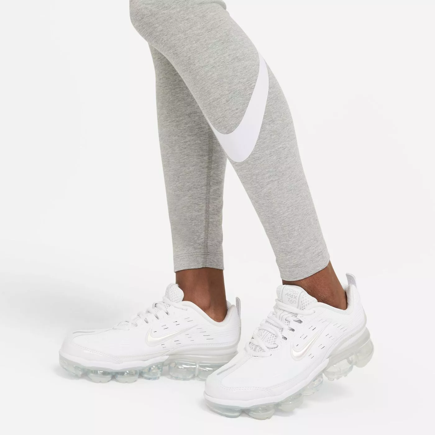 W NSW ESSNTL LGGNG SWOOSH MR [3]