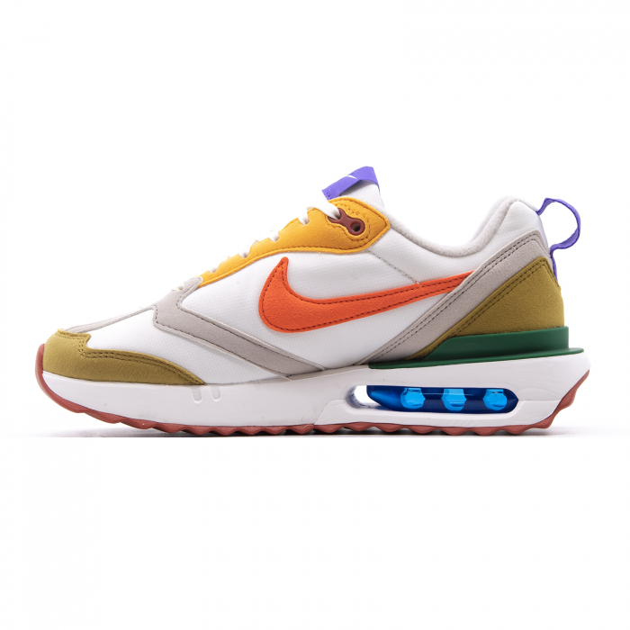 Wmns Nike Air Max Dawn Nme [2]