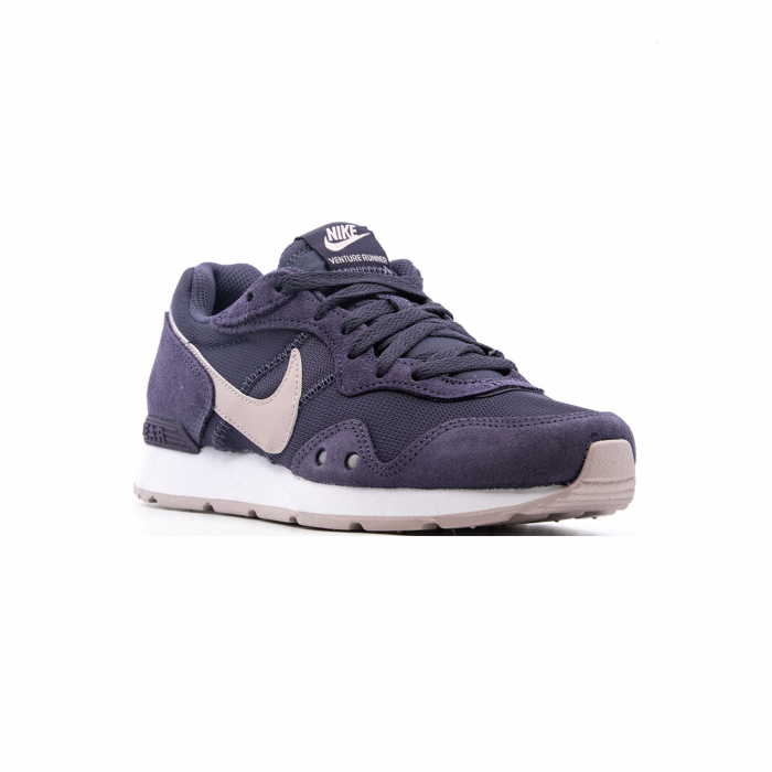 Wmns Nike Venture Runner [3]