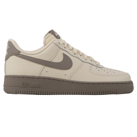 Bărbaţi - AIR FORCE 1 07 LOW ESS - FJ4146-201