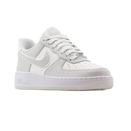 AIR FORCE 1 07 LV8 ESS+ [2]