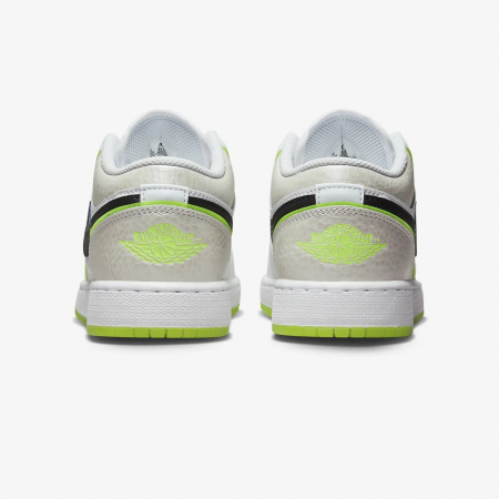 AIR JORDAN 1 LOW SE UNI GG [3]