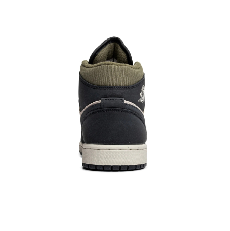 AIR JORDAN 1 MID SE [2]