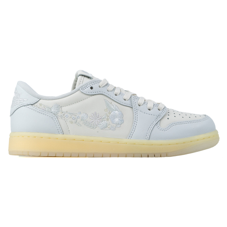 Bărbaţi - AIR JORDAN 1 RETRO LOW OG V2 - IF4391-100