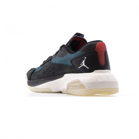 Jordan Air 200 E [3]