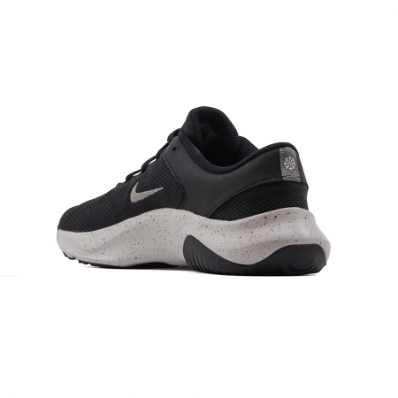 Nike Legend Essential 3 NN [3]