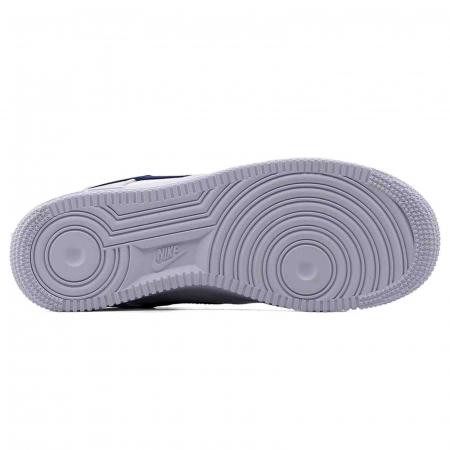 Nike Air Force 1 '07 [4]