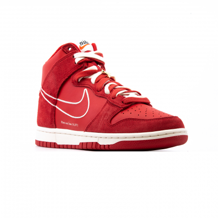 Nike Dunk Hi Se S50 [2]