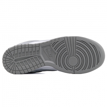 Nike Dunk Low Retro BTTYS [4]