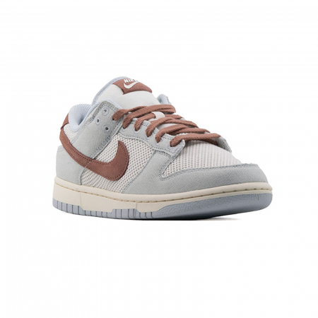 Dunk Low Retro SE 2 [3]