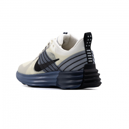 Nike Lunar Roam [3]