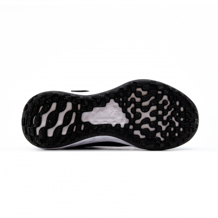 Nike Revolution 6 Nn Psv [3]