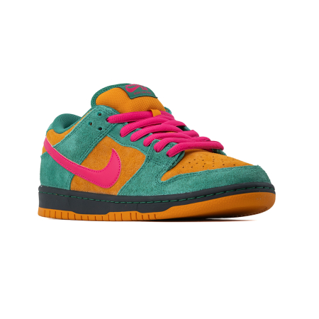 SB DUNK LOW PRO [2]