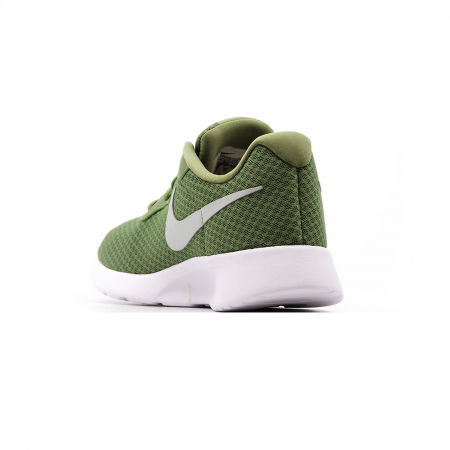 Nike tanjun 42.5 hot sale