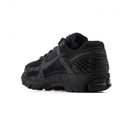 Nike Zoom Vomero 5 [3]