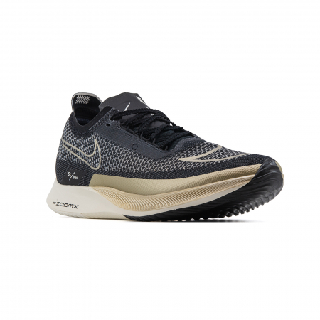 Nike Zoomx Streakfly [2]