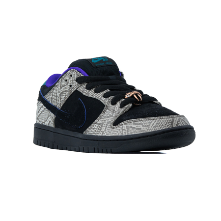 SB DUNK LOW PRO DJ [2]
