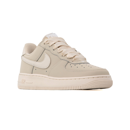 AIR FORCE 1 RETRO PRM [2]