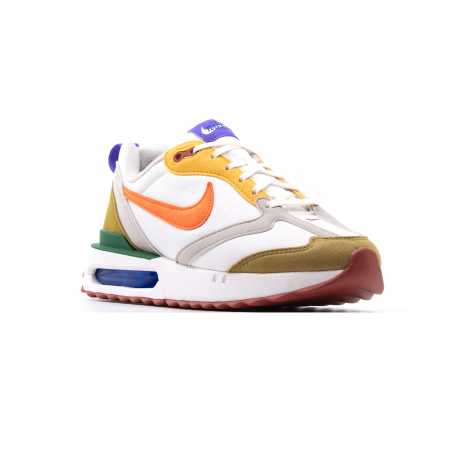 Wmns Nike Air Max Dawn Nme [2]