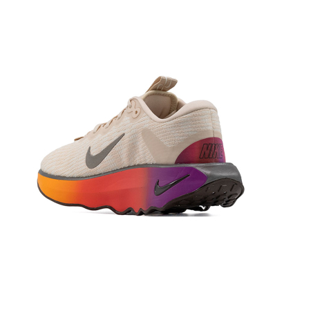 Nike Motiva SE [3]