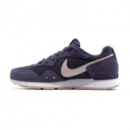 Wmns Nike Venture Runner [1]