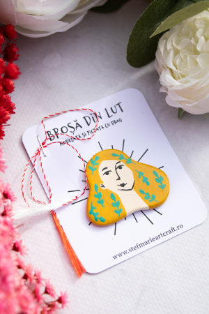 Brosa din lut Yellow Lady [3]