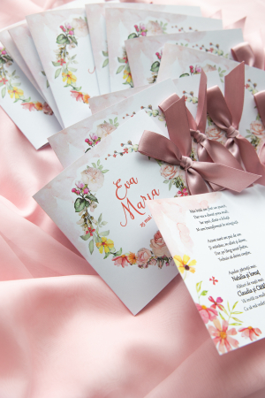 Colecția Nestemate și unicorni - Invitatie de botez Gradina de flori